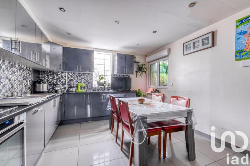 Maison de ville - 100 m² - 7 pièces