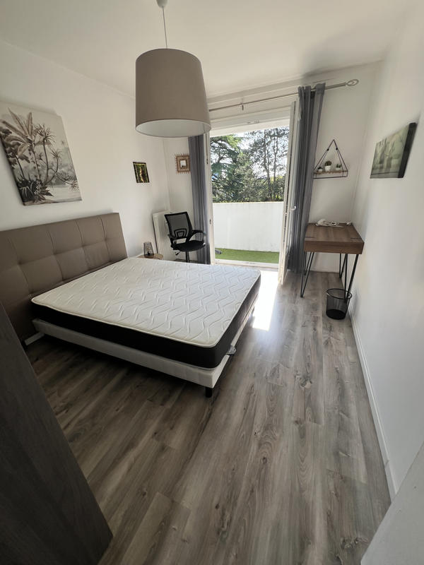 Appartement - 97 m² - 5 pièces