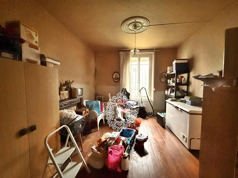 Maison - 98 m² - 4 pièces