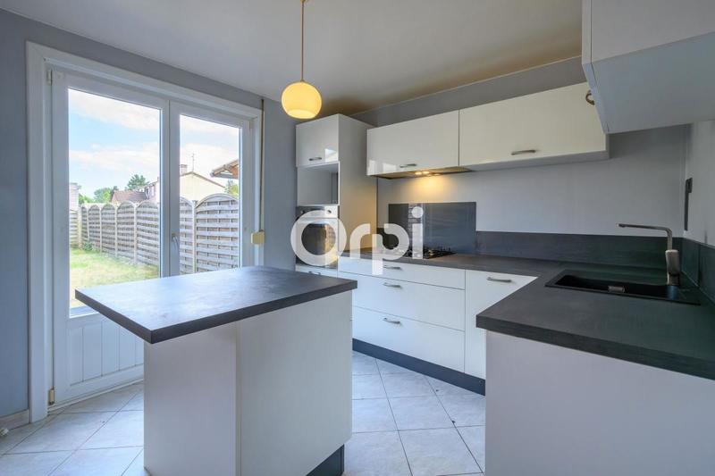 Maison - 98 m² - 4 pièces