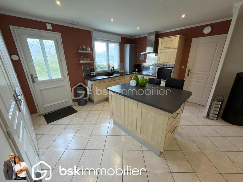 Maison - 94 m² - 4 pièces