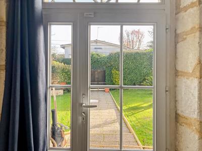 Maison - 229 m² - 7 pièces