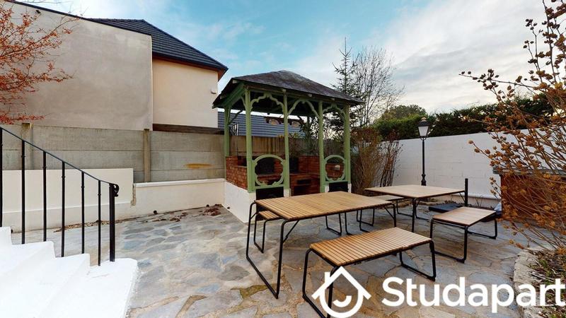 Chambre - 10 m² - 1 pièce