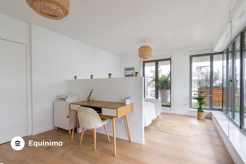 Appartement - 136 m² - 6 pièces