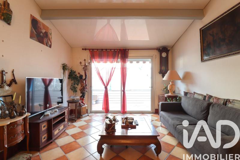 Maison - 96 m² - 4 pièces