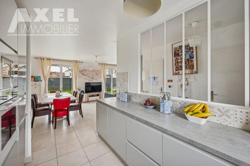 Maison - 103 m² - 5 pièces