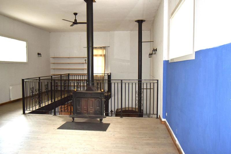 Moulin - 330 m² - 7 pièces