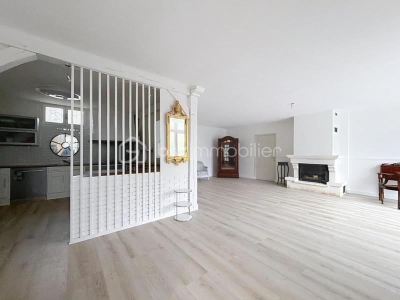 Appartement - 128 m² - 6 pièces