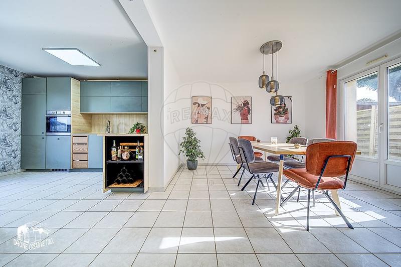 Maison - 85 m² - 5 pièces