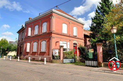 Maison ancienne - 180 m² - 8 pièces