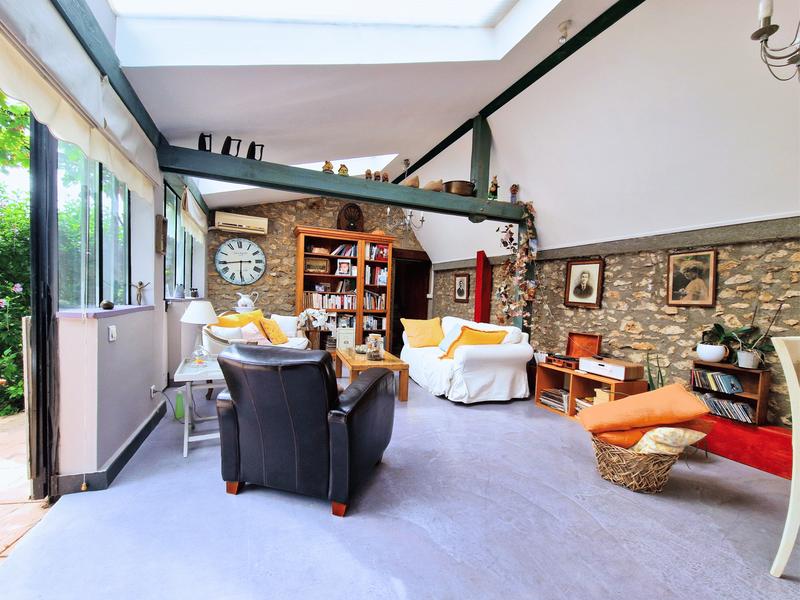 Maison - 193 m² - 9 pièces