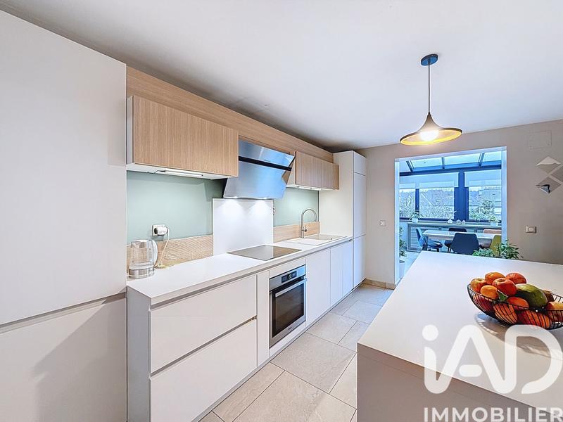 Maison - 143 m² - 6 pièces