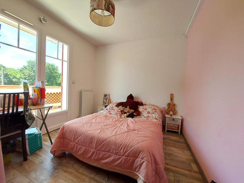 Maison - 219 m² - 11 pièces