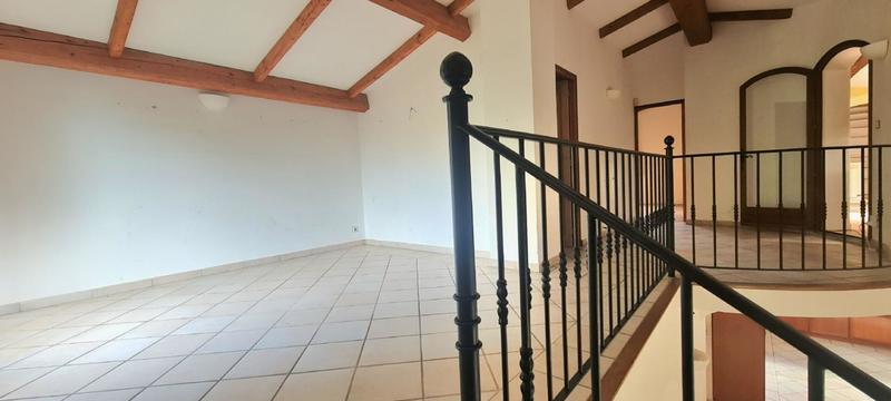 Maison - 193 m² - 7 pièces