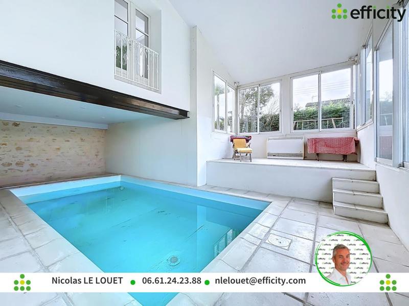 Maison - 171 m² - 8 pièces