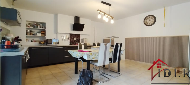 Maison - 100 m² - 5 pièces