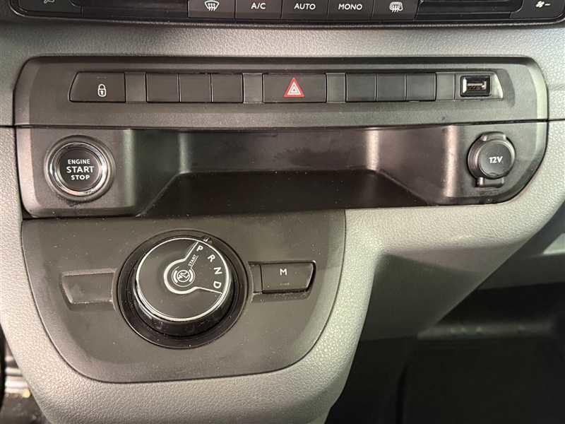 Citroën Jumpy Cab Approfondie Taille m 2.0 Bluehdi 120 Eat8 Driver