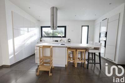 Maison - 165 m² - 6 pièces