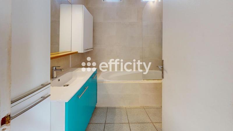 Appartement - 57 m² - 3 pièces