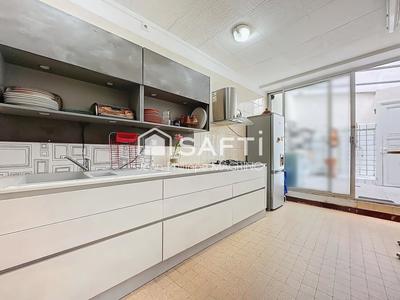 Maison de ville - 104 m² - 5 pièces