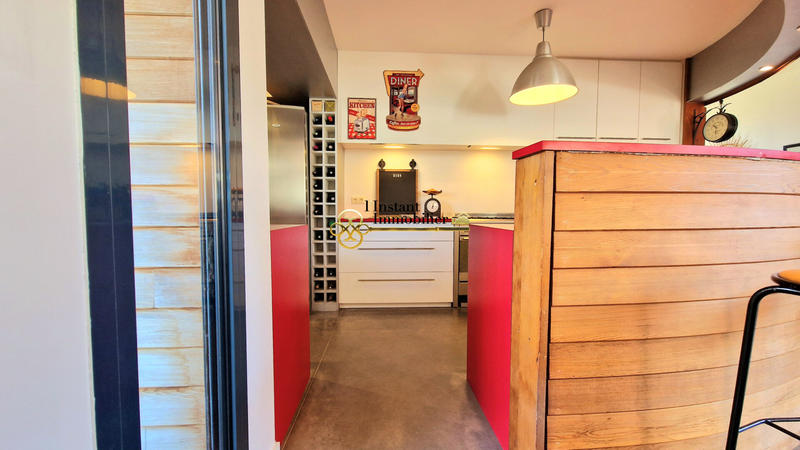 Maison - 141 m² - 5 pièces