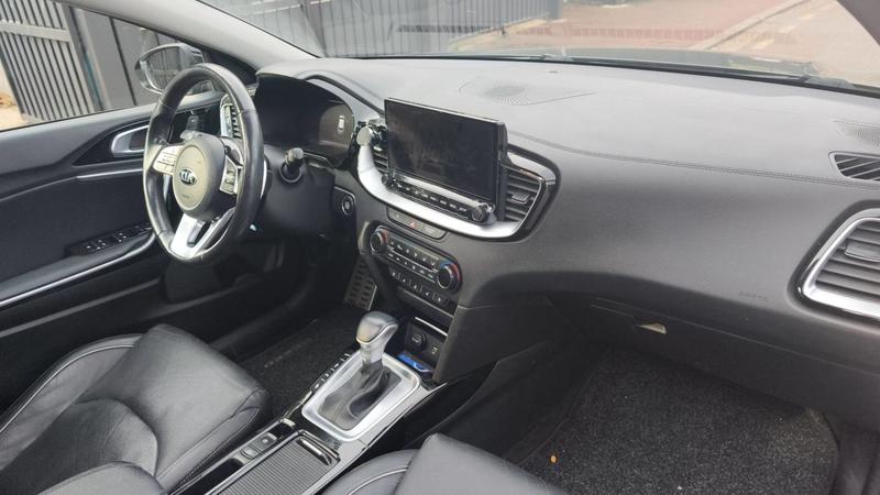 Kia Xceed 1.6 CRDi 136 Dct7 Premium - Automatique Toit ouvrant