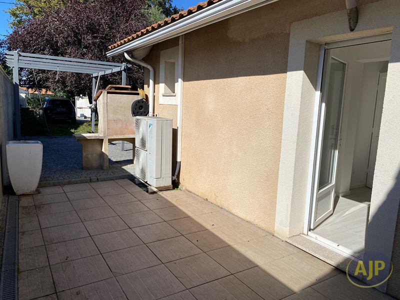 Maison - 82 m² - 4 pièces