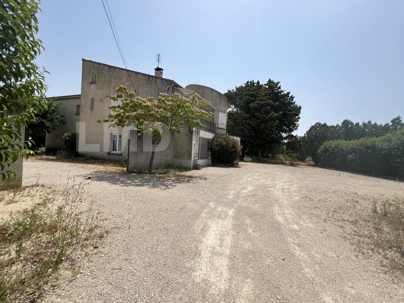 Villa - 224 m² - 8 pièces