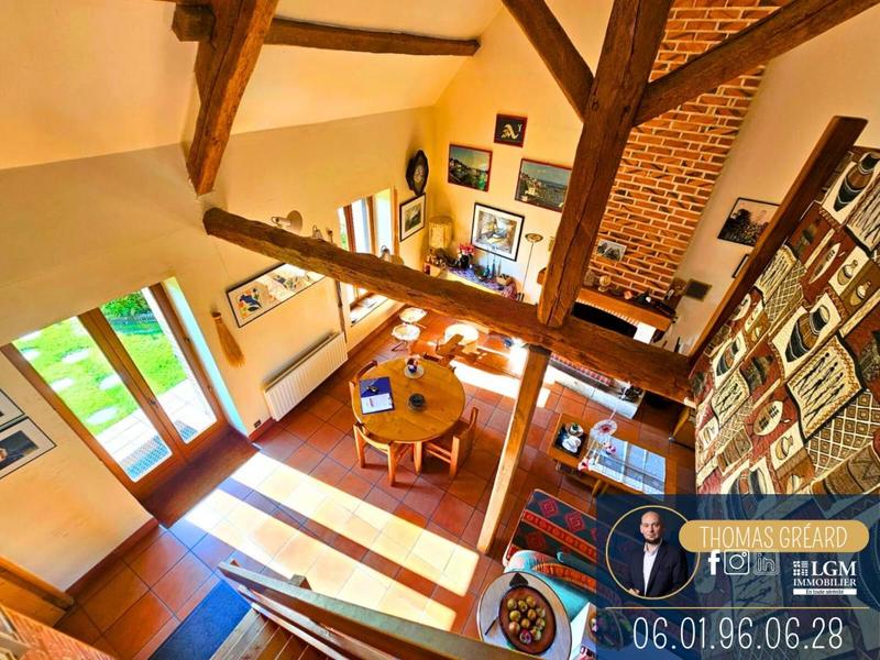 Maison - 180 m² - 6 pièces