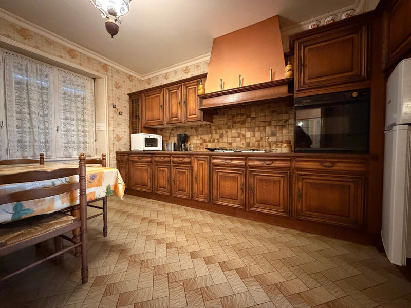 Maison - 158 m² - 7 pièces