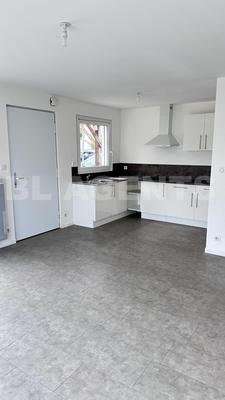 Maison de bois - 68 m² - 5 pièces