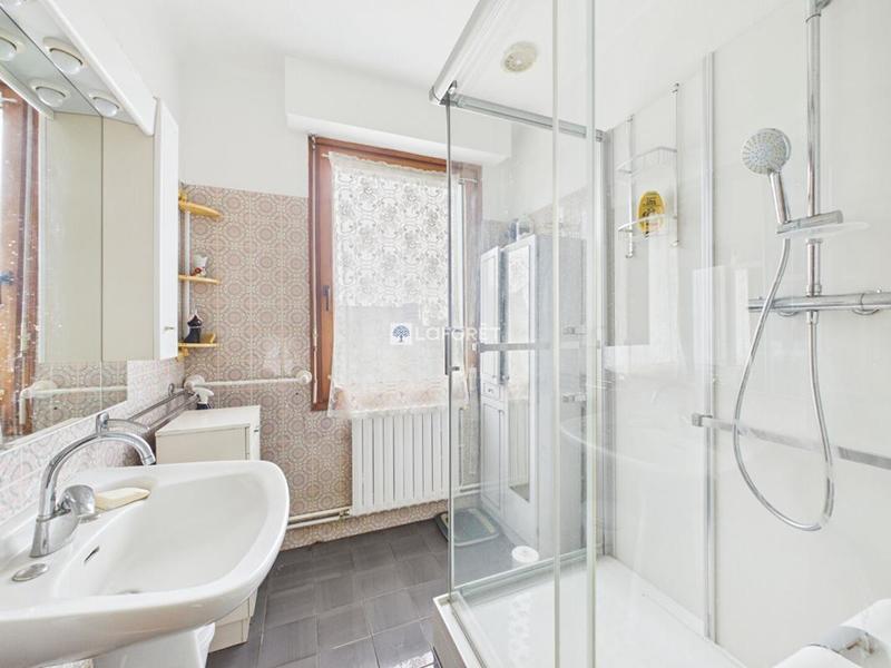 Maison - 120 m² - 7 pièces