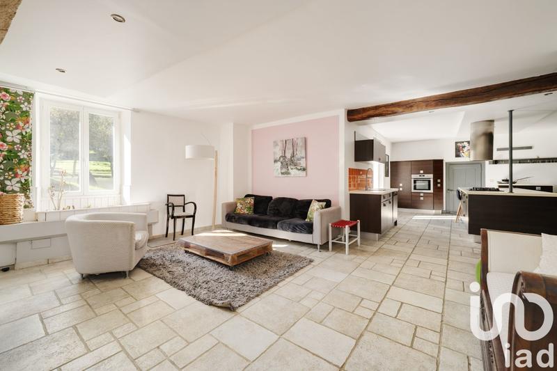 Maison - 296 m² - 10 pièces