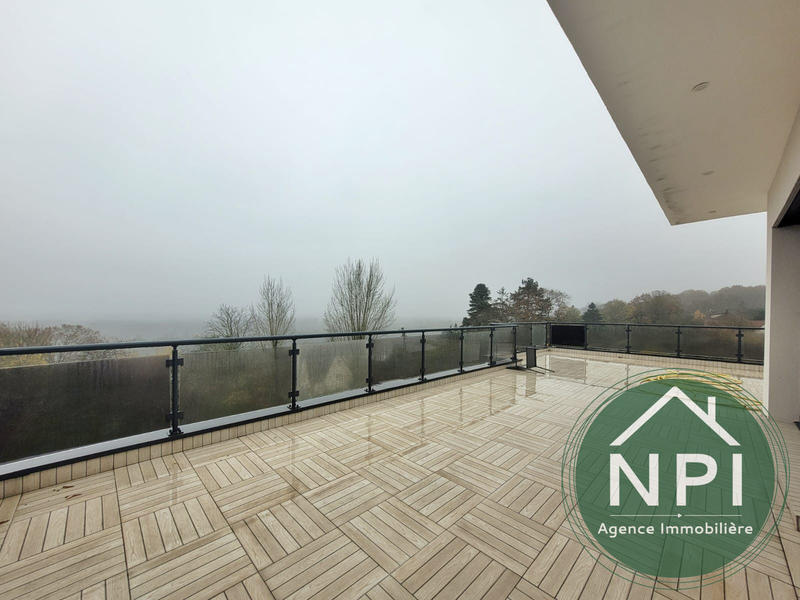 Maison contemporaine - 248 m² - 7 pièces