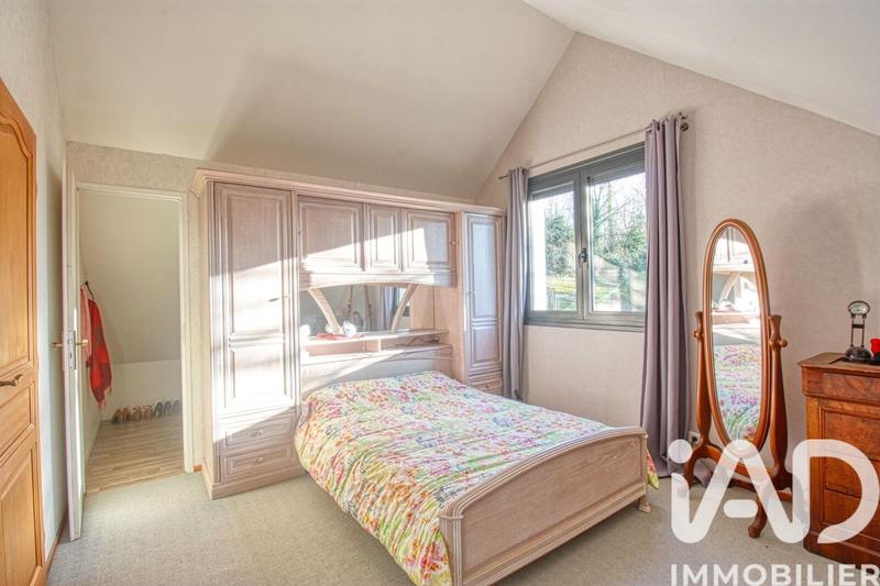 Maison - 175 m² - 9 pièces