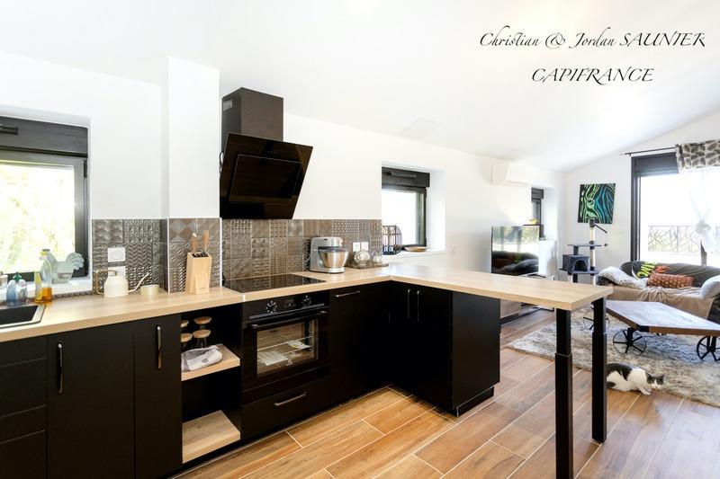 Propriété - 391 m² - 10 pièces