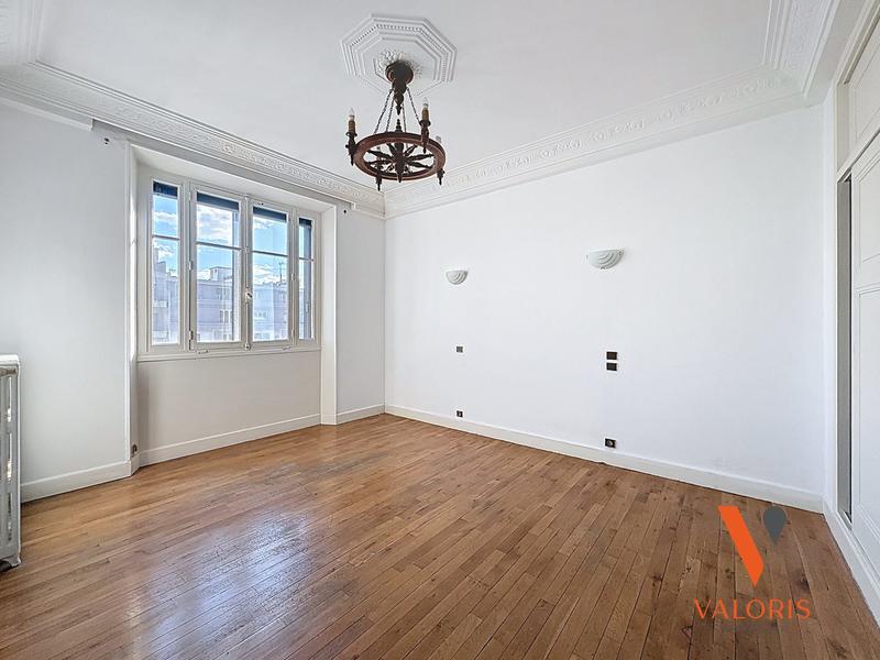 Appartement - 89 m² - 3 pièces