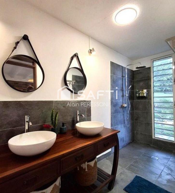 Maison - 126 m² - 5 pièces