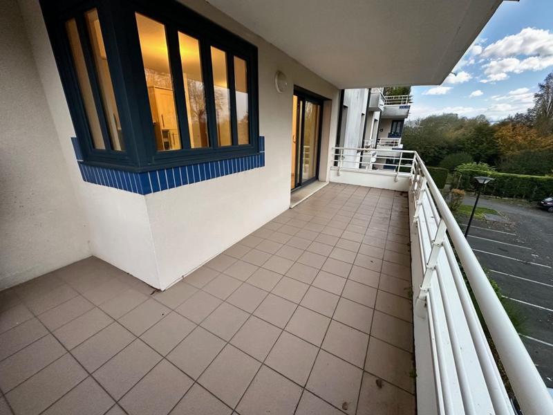 Appartement - 85 m² - 4 pièces