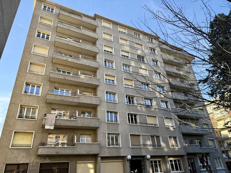 Appartement - 92 m² - 4 pièces