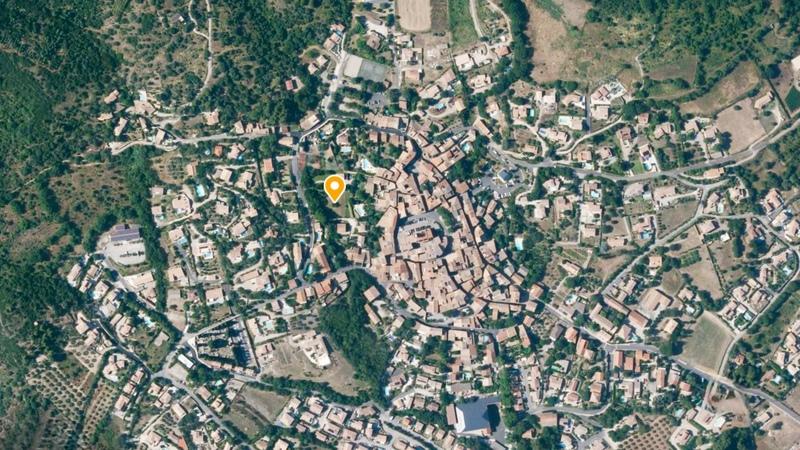 Terrain constructible - 1 271 m²