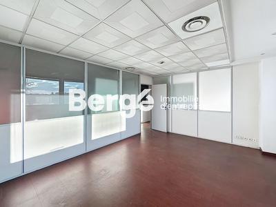 Bureau - 200 m²