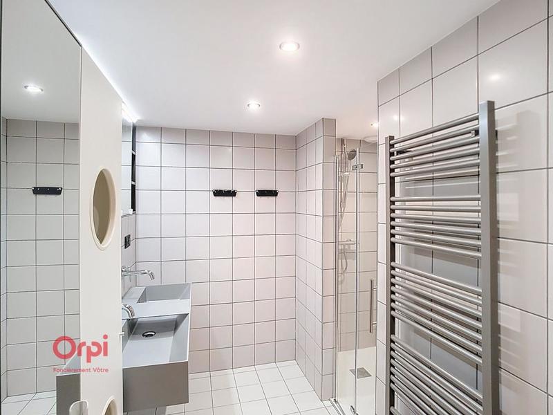 Duplex - 133 m² - 5 pièces