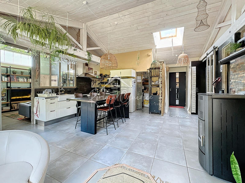 Maison - 115 m² - 5 pièces