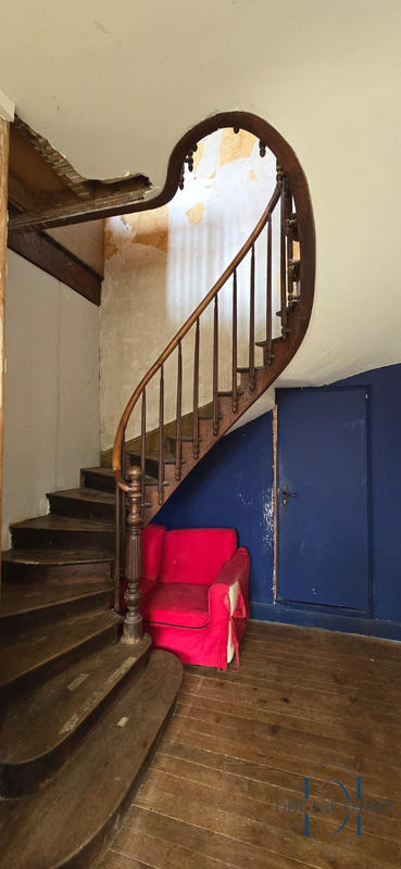 Maison - 200 m² - 4 pièces