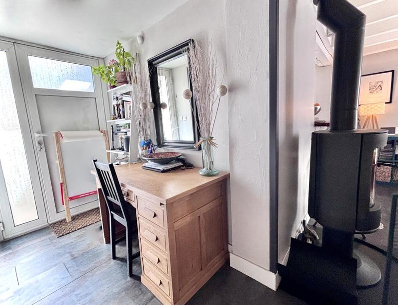 Maison - 90 m² - 3 pièces