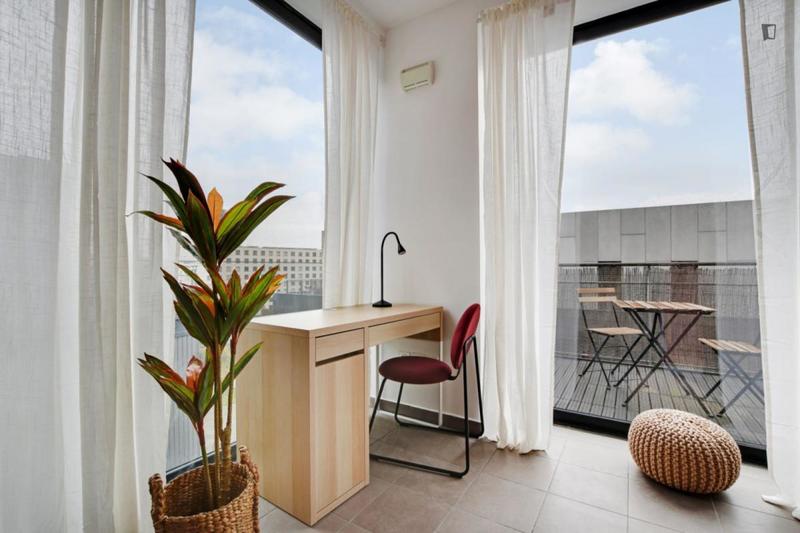 Chambre - 9 m² - 4 pièces