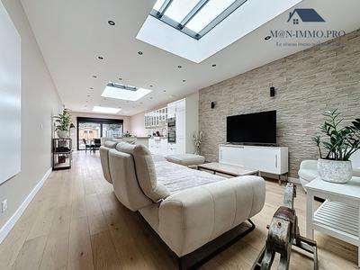 Maison - 158 m² - 6 pièces