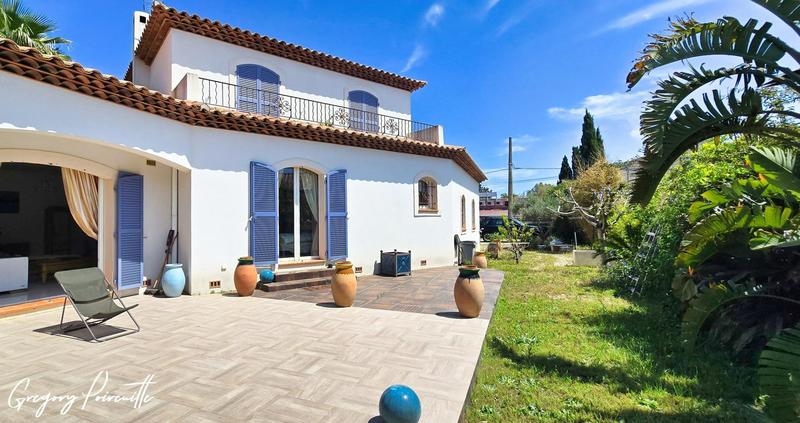Villa - 147 m² - 4 pièces