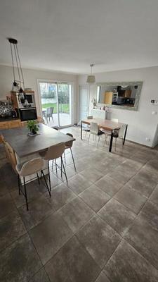 Maison - 101 m² - 4 pièces